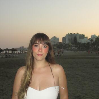 Babysitter in Granada: Nerea