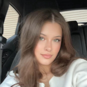 Babysitter Melbourne: Chloe