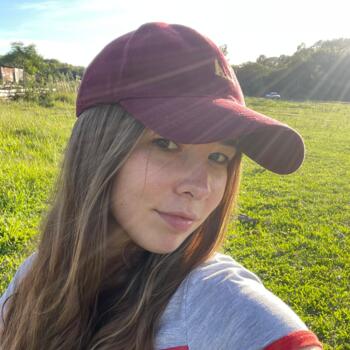 Babysitter Balneário Camboriú: Brenda E. Chuquel