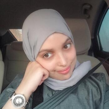 جليسة أطفال في الدار البيضاء: Assia