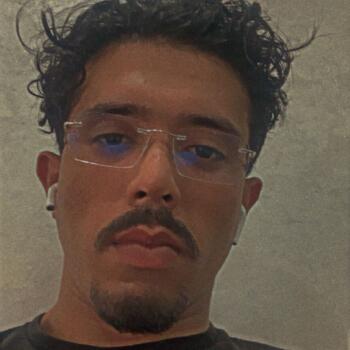 جليسة أطفال أكادير: Hamza