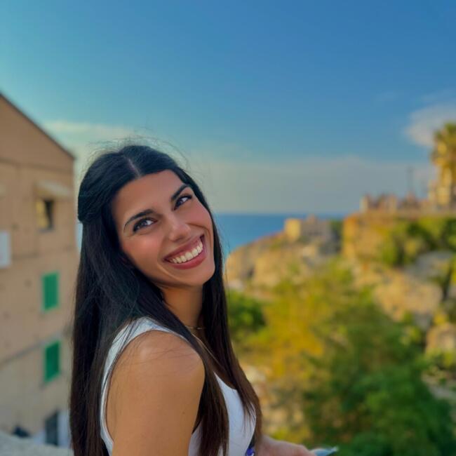 Babysitter in Giarre: Francesca