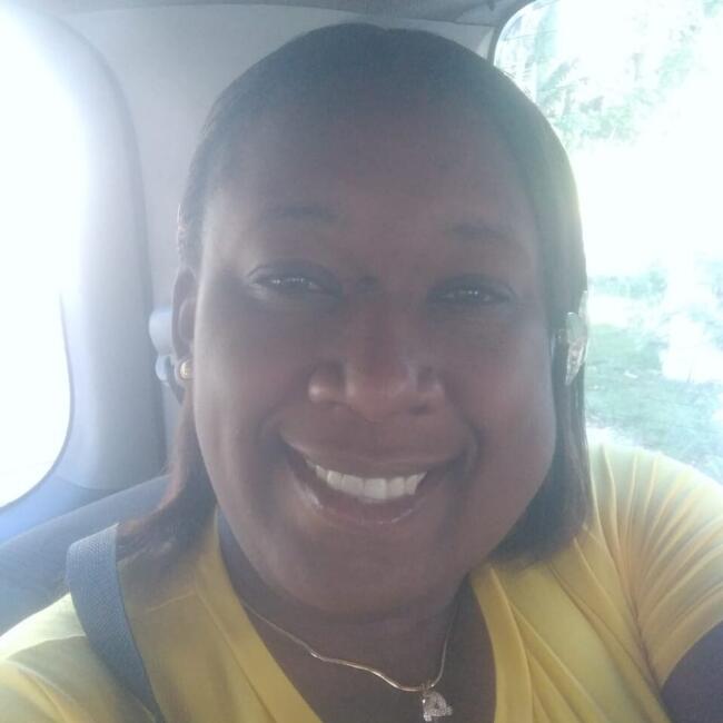Babysitter in Bethel Town: Tenesha