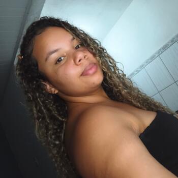 Babysitter Rio das Ostras: Yara