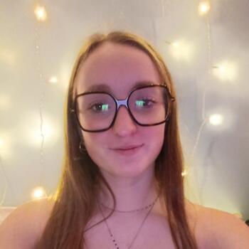 Babysitter Le Loroux-Bottereau: Anna