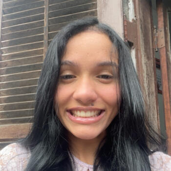 Babysitter Ribeirão Pires: Samantha