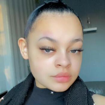 Babysitter in London: Jodie