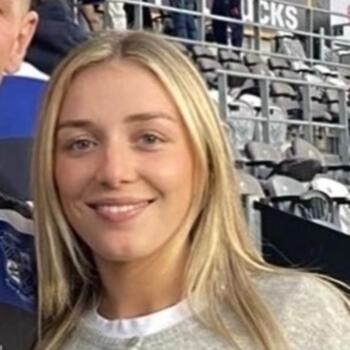 Niñera en Dunedin: Louisa