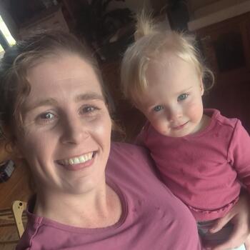 Babysitting job in Dubbo: babysitting job Jess