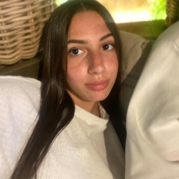 Baby-sitter Drancy: Camilia
