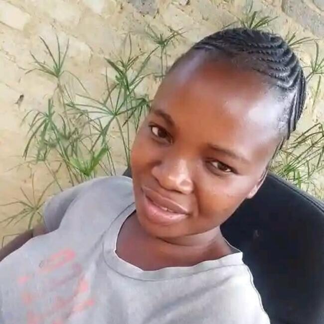 Nanny in Roodepoort: Tholakele sibanda