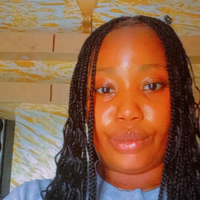 Babysitter in Lagos: Victoria
