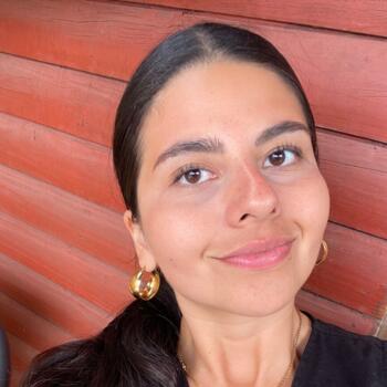 Babysitter in Villarrica: Barbara Nicol