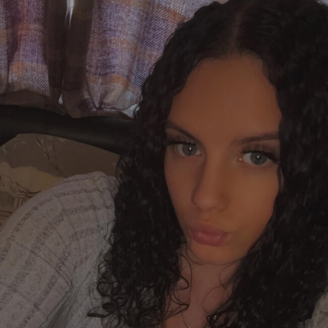 Babysitter in Melksham: Ruby