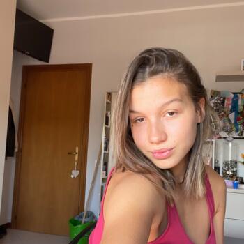 Babysitter in Siena: Alice