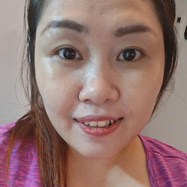 Babysitter in Singapore: Noora