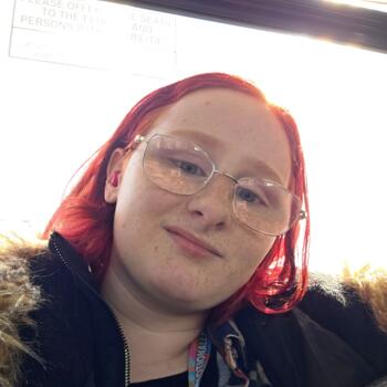 Babysitter in Kennewick: Erin