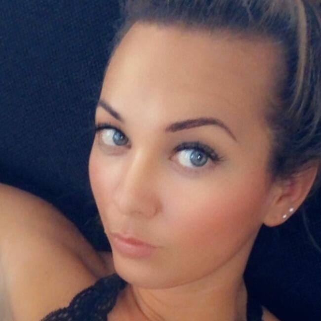 Nounou à Nice: Alexia