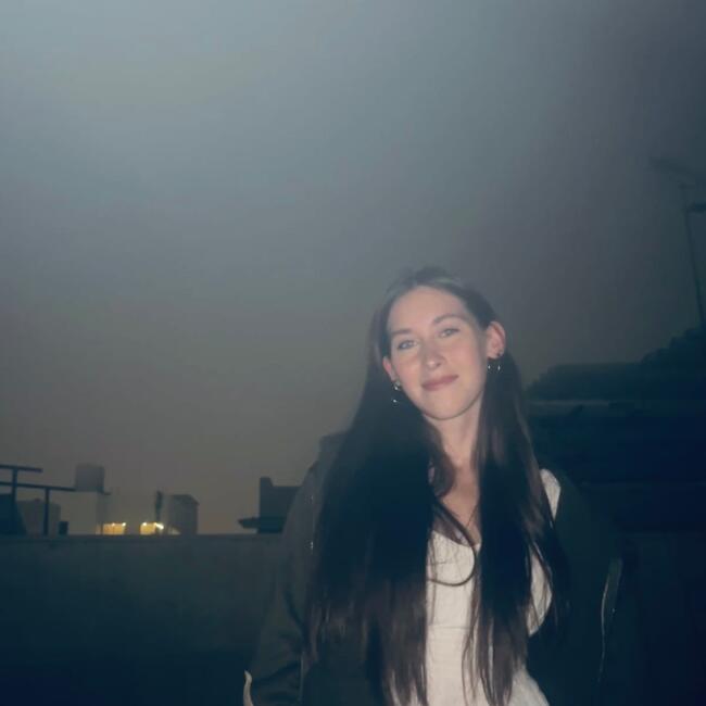 Babysitter in Winchester: Alexa