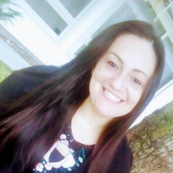 Babá Joinville: Juliana