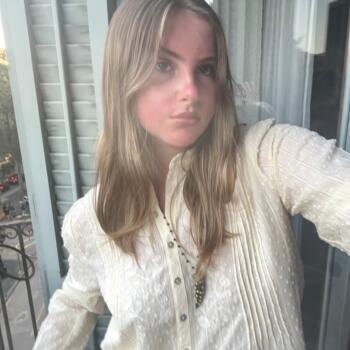 Baby-sitter in Florence: Flora