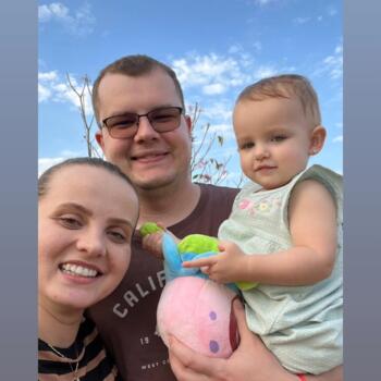 Δουλειά για babysitter στην περιοχή Κουριτίμπα: δουλειά φύλαξης παιδιών Paulo