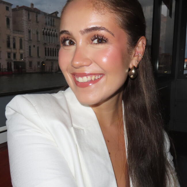 Canguro en Madrid: Nicole