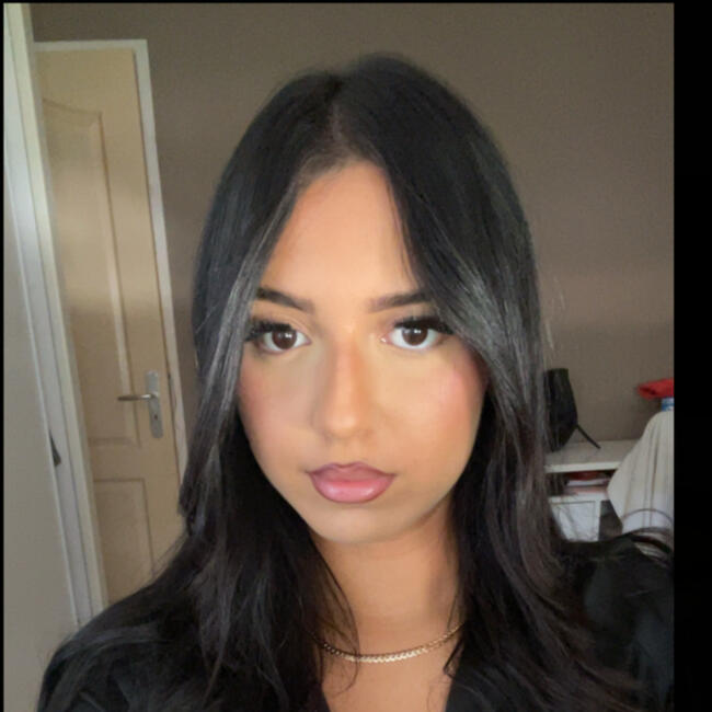 Babysitter in Saint-Martin-de-Valgalgues: Maelia