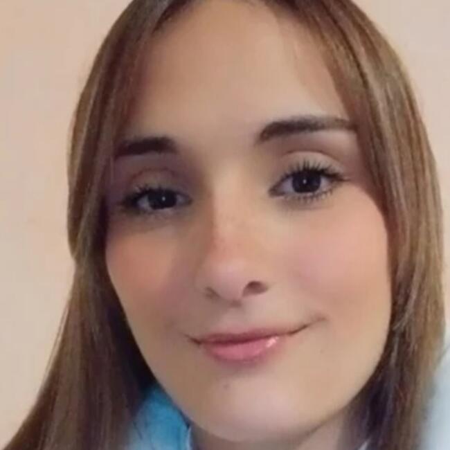 Niñera en Salto: Antonella