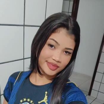 Babysitter in São Luís: Gabrielle