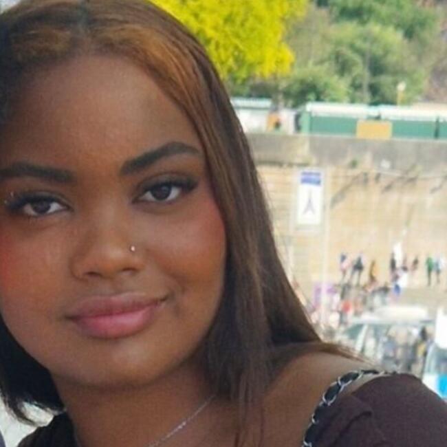 Babysitter em Amadora: Jessica