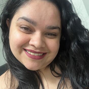 Babysitter in Saint Johns Park: Vandreza