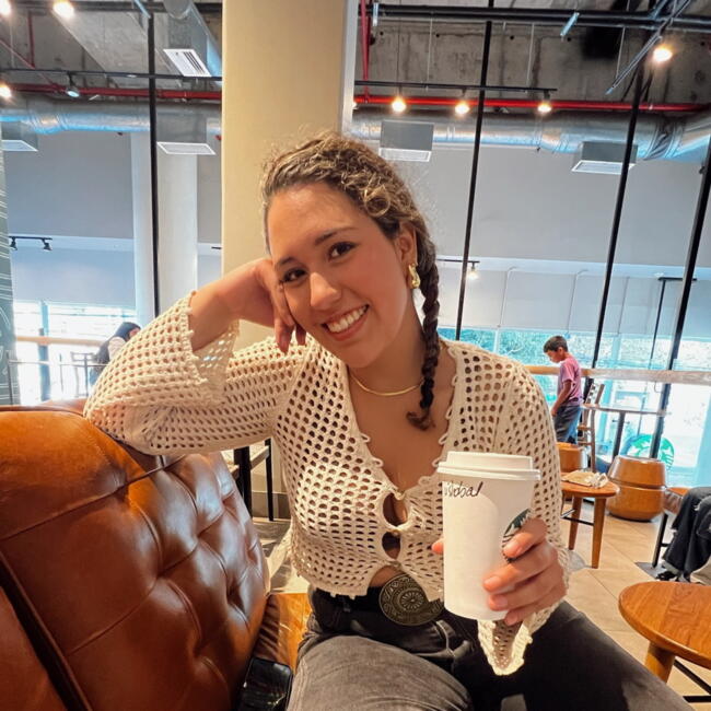 Niñera en Los Andes: Catalina