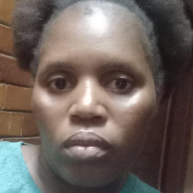 Babysitter in Johannesburg: Sikhethani