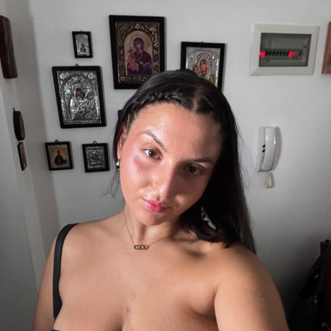 Babysitter στην περιοχή Βόλος: Ελένη