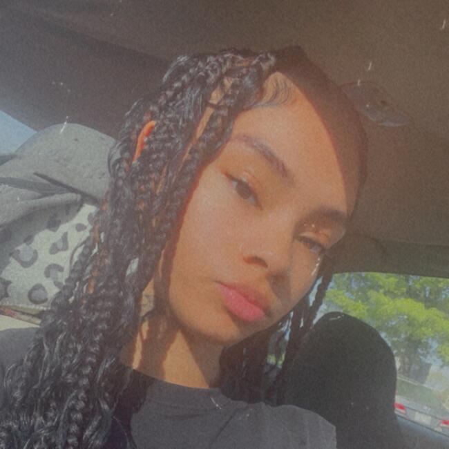 Babysitter in Charlotte: Asia