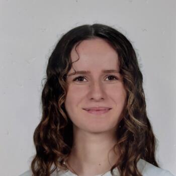 Babysitter in Tremblay-en-France: Tessa