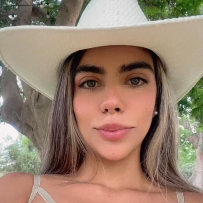 Babysitting job in Chincha Alta: Daniela