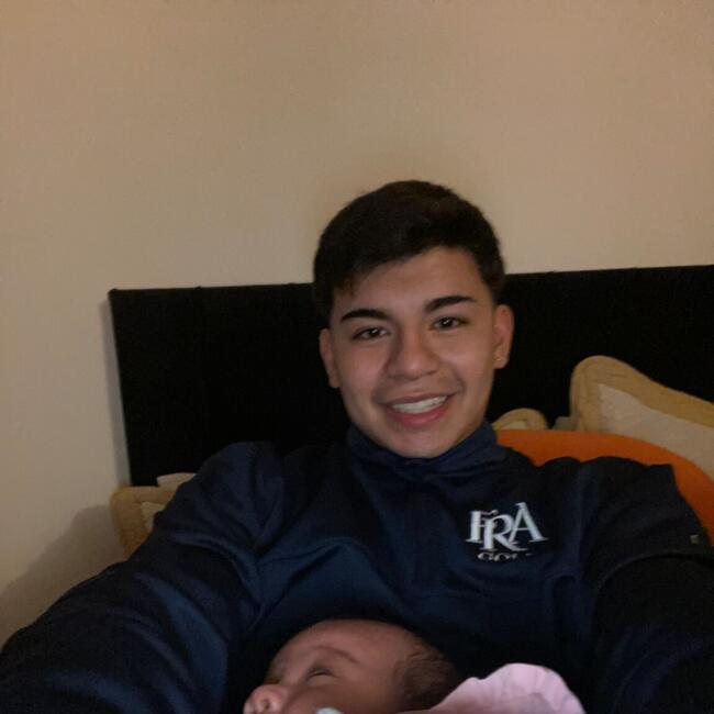 Babysitting job in Los Ángeles: Vicente
