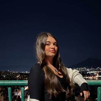 Baby-sitter in Naples: Aurora