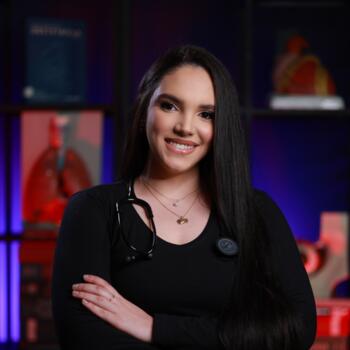 Babysitter in Maringá: Laureana