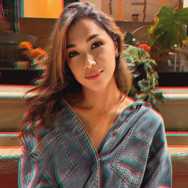 Babysitter in Steinfort: Nathália