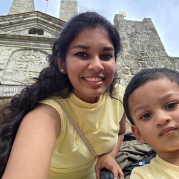 Parent Singapore Island: Preseetha