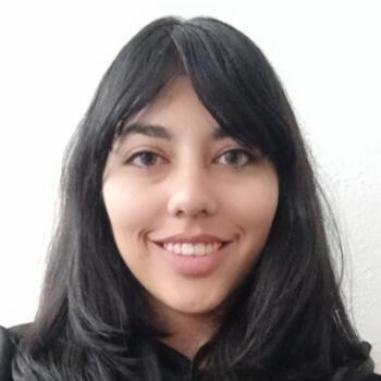 Babysitter in Montevideo: Stephanie