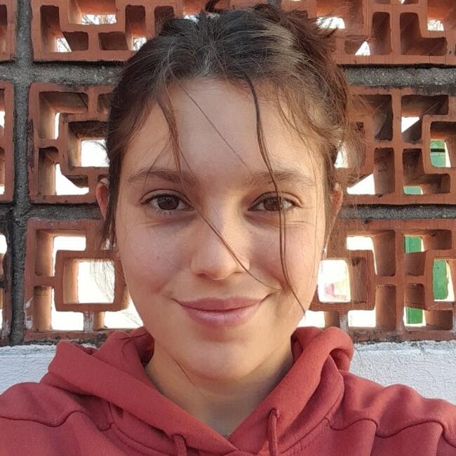 Babysitter in Rosario: Natasha