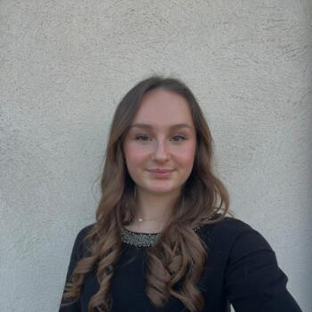 Baby-sitter La Fare-les-Oliviers: Andréa