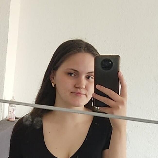 Babysitter in Duisburg: Melina