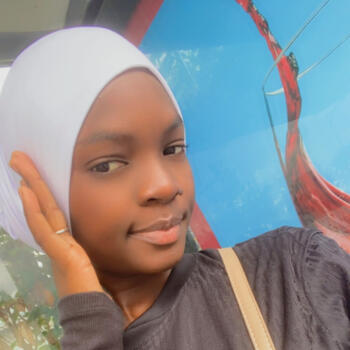 Nanny in Toulouse: Fatou kiné niang