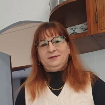 Babysitter in Sintra: Elena