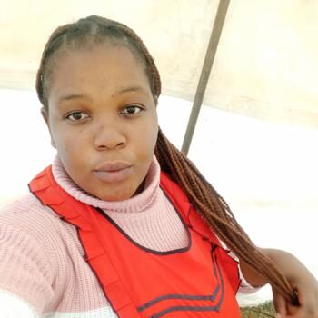 Babysitter Pietermaritzburg: Sphumelele